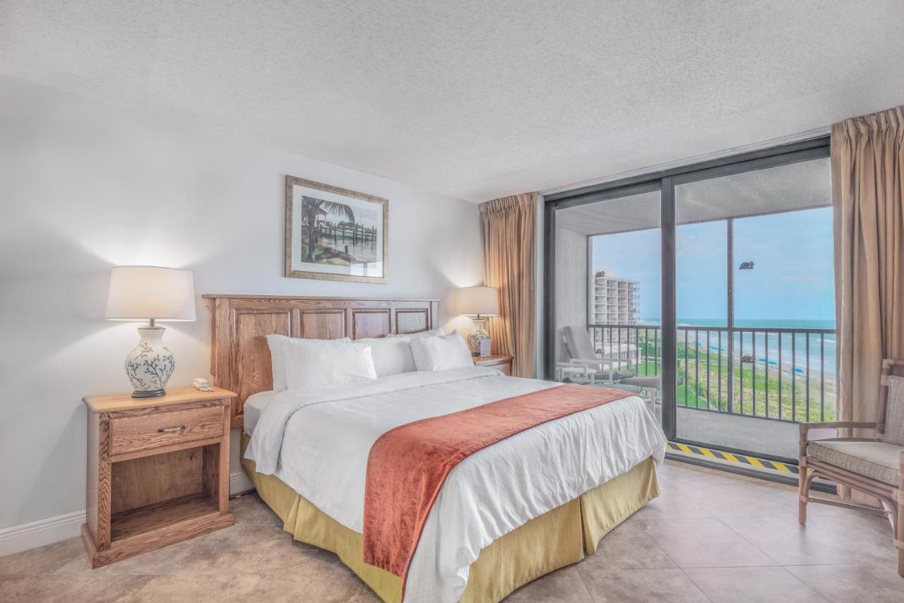 Two-Bedroom Apartment Ocean View